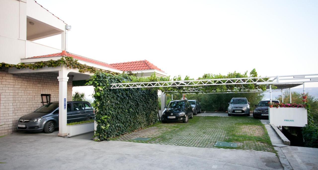 Ferienwohnung Anastazija Sea View Omiš Exterior foto
