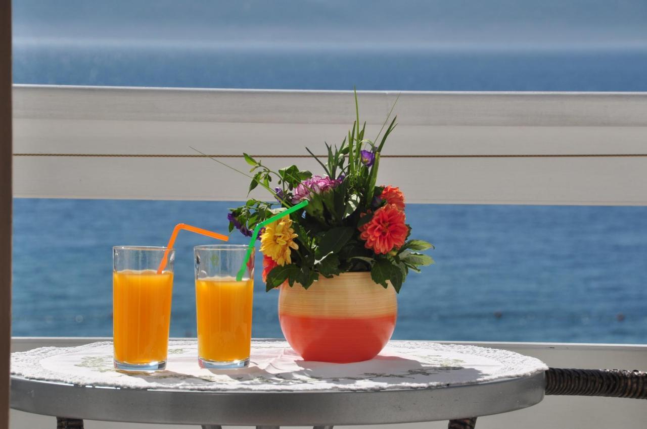 Ferienwohnung Anastazija Sea View Omiš Exterior foto
