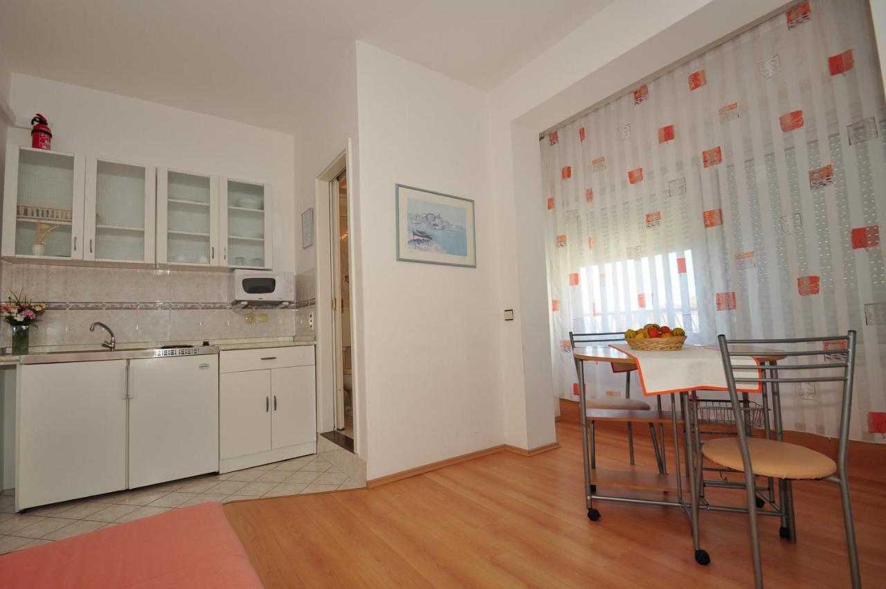 Ferienwohnung Anastazija Sea View Omiš Exterior foto